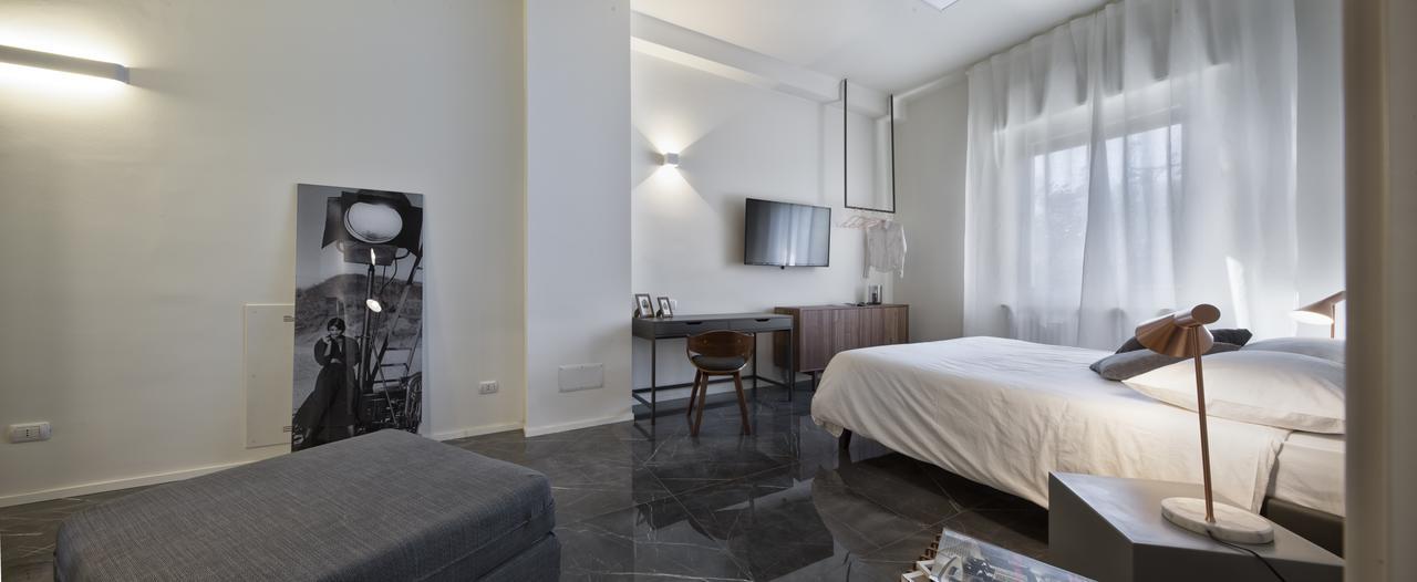 Suite Vogue Stazione Voghera Exterior photo